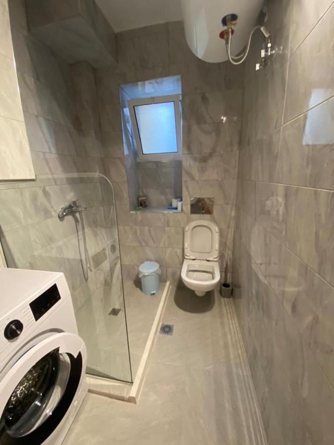 Saranda Beach Apartment מראה חיצוני תמונה